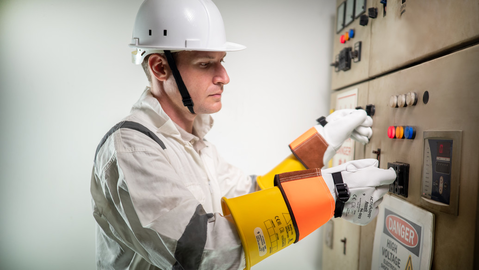 ActivArmr Electrical Insulating Gloves Class 1 - RIG116B - GloveSaver.com