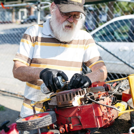 5 Mil Black Nitrile Gloves - Powder Free, Exam Grade, 1000/Case - GloveSaver.com