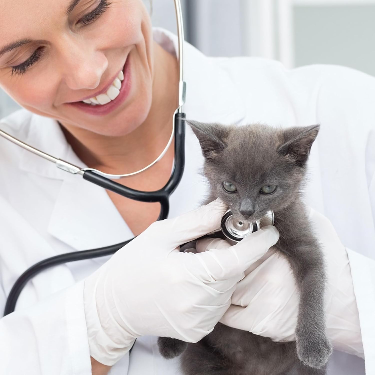 (In-Stock)  3X White Nitrile Gloves (3 Mil) - GloveSaver.com