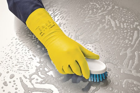Chemical Resistant Gloves 7.9 Mil AlphaTec 37-320 (Case of 144 Pair) - GloveSaver.com